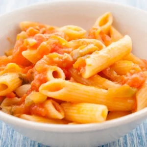 🍲 Pasta con tomate
